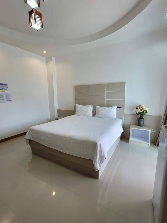 Ketsara Hotel Maha Sarakham Εξωτερικό φωτογραφία