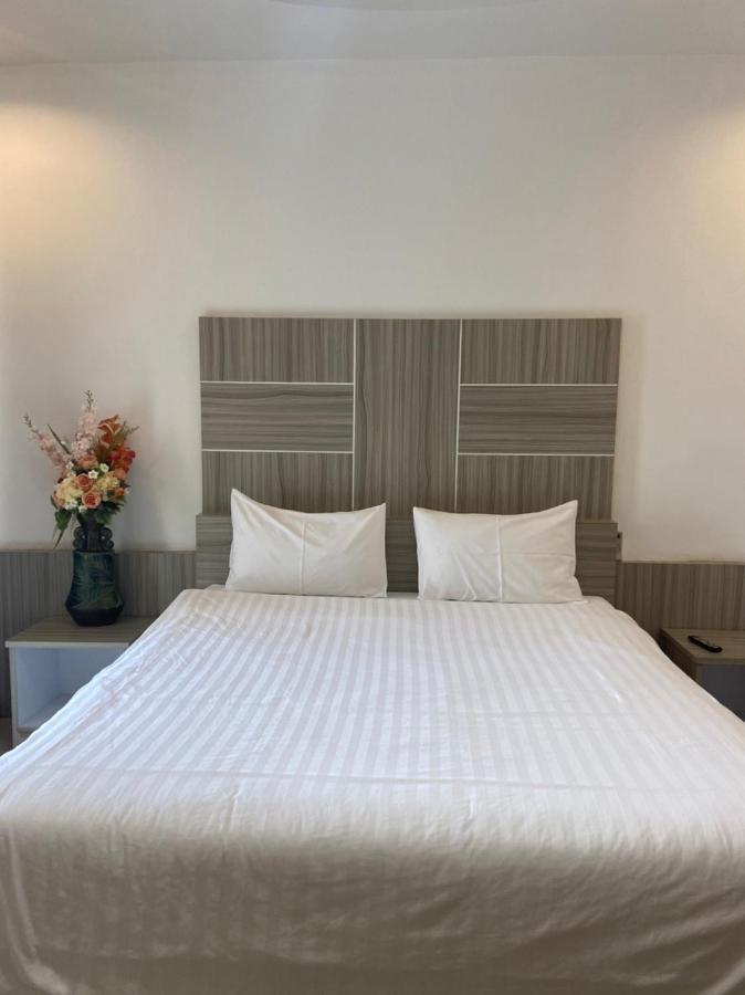 Ketsara Hotel Maha Sarakham Εξωτερικό φωτογραφία